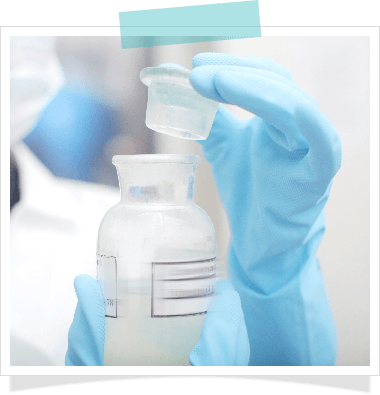 使用漂白剂美白牙齿